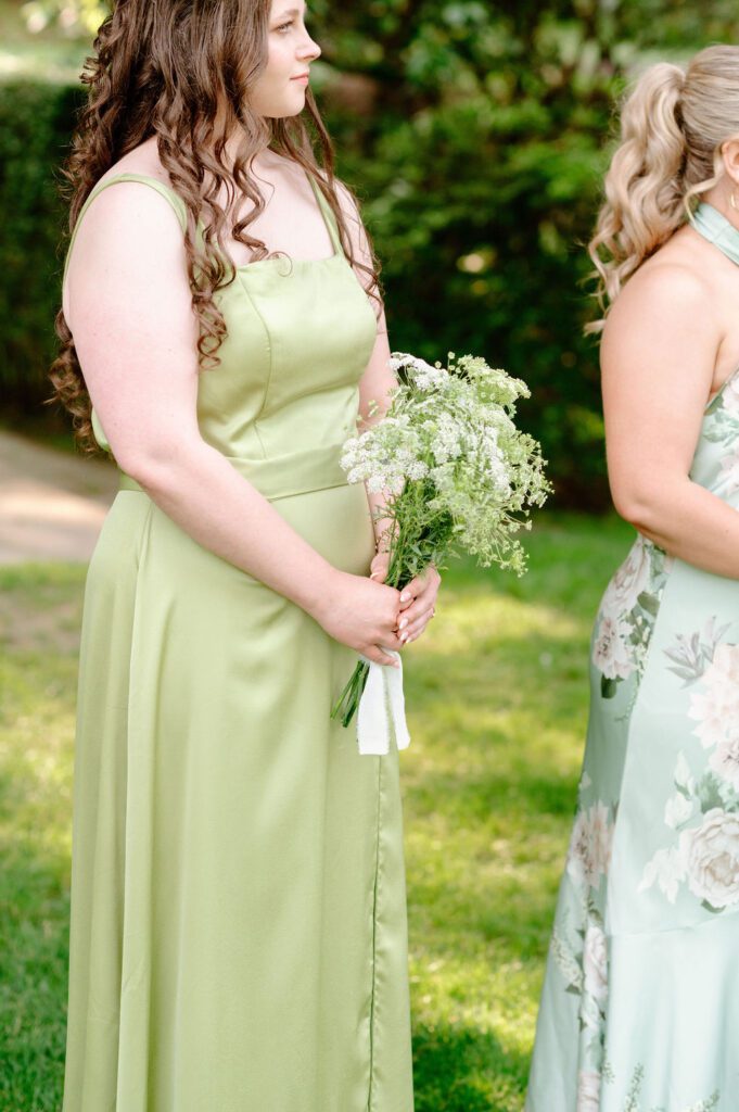 Intimate outdoor ceremony at Glen Manor House wedding venue